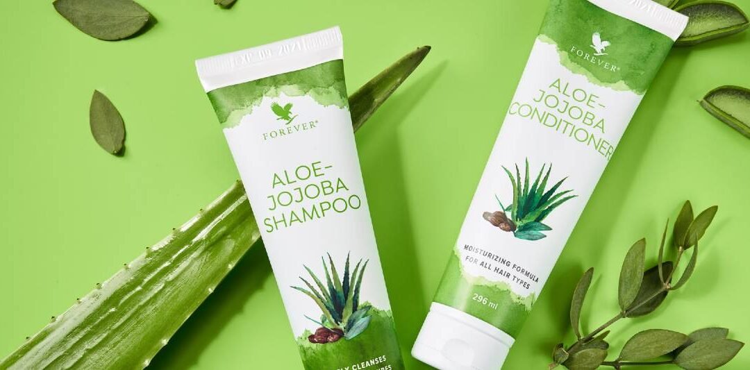 Aloe Jojoba Shampoo Review [Soft & Shiny Hair]